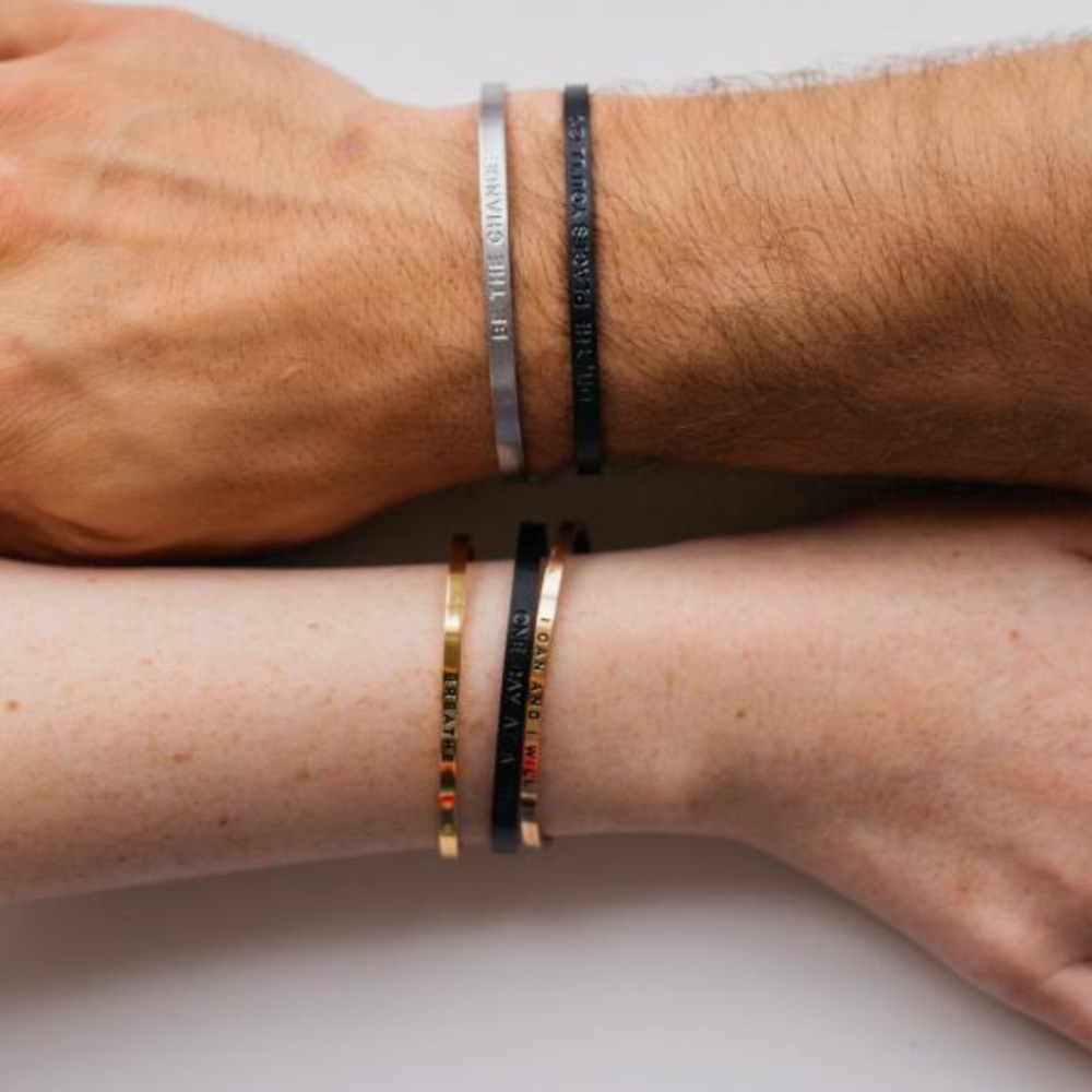 Bold Unisex Matte Silver Mantra Band